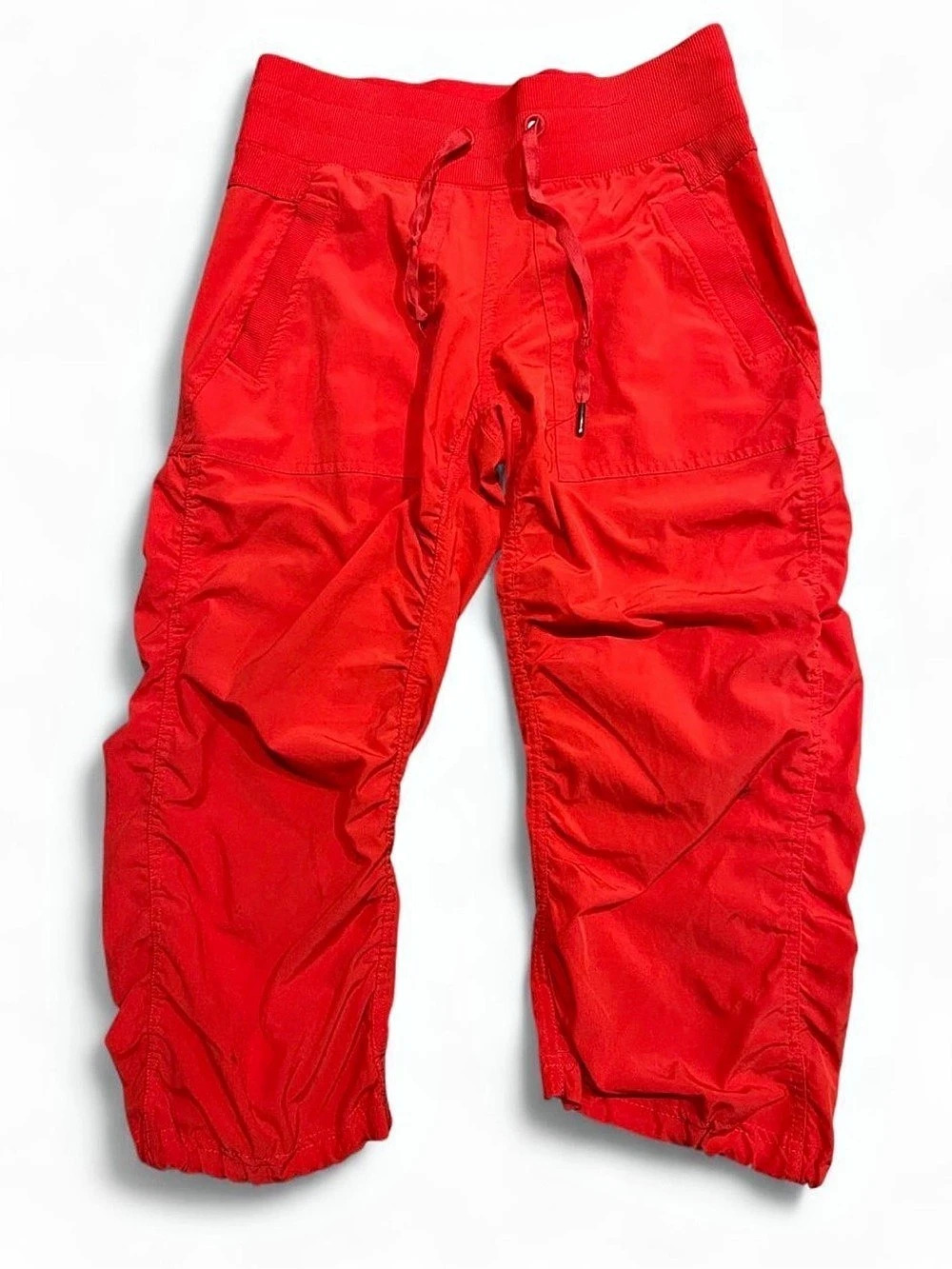 Kyodan Cherry Red Ruched Cargo Capris / Cropped Joggers - Size S
